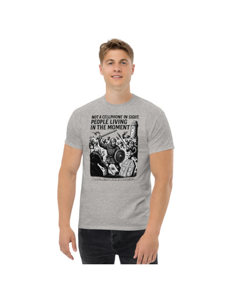 T-shirt classique unisexe médiéval vibes - living in the moment 